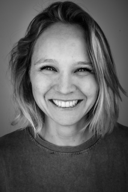 zwart wit portretfoto van ruby