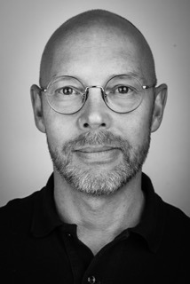 zwart wit portretfoto van Johan Veneman