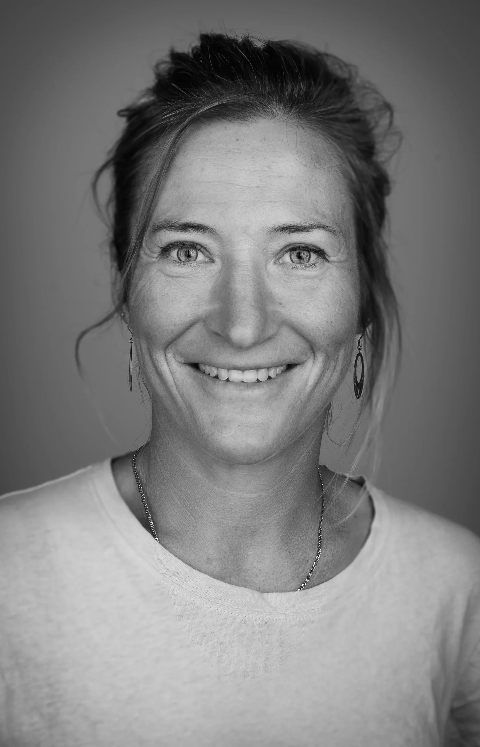 zwart wit portret foto van Michelle Hendrikx - van der Linden