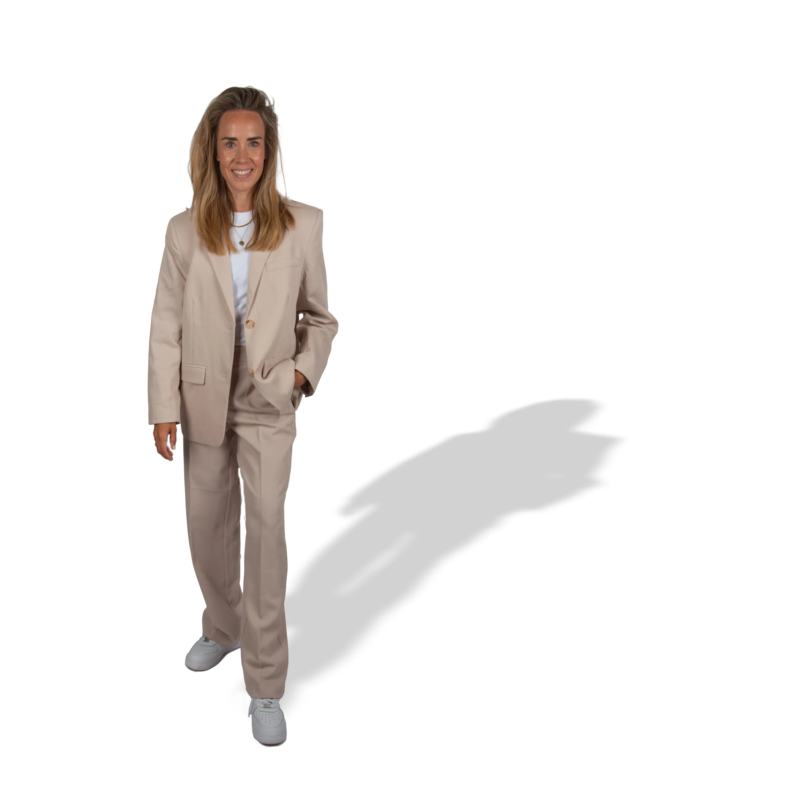 Nienke Leemkuil, zij is Teamcoach, Trainer, Familie & organisatieopsteller bij Mind Work Productions
